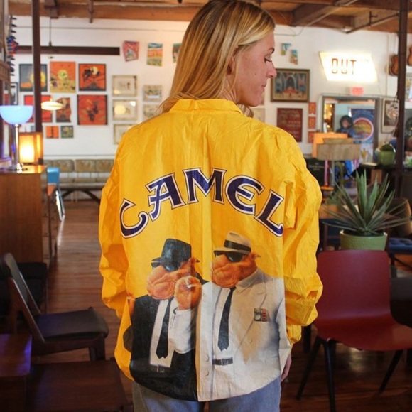 Vintage Other - Vintage ‘92 Camel Cigarettes Tyvek Yellow Zip Up